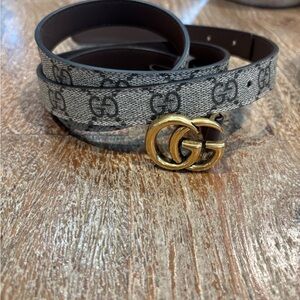 Gucci beige thin width Monogram Belt with Gold GG Buckle